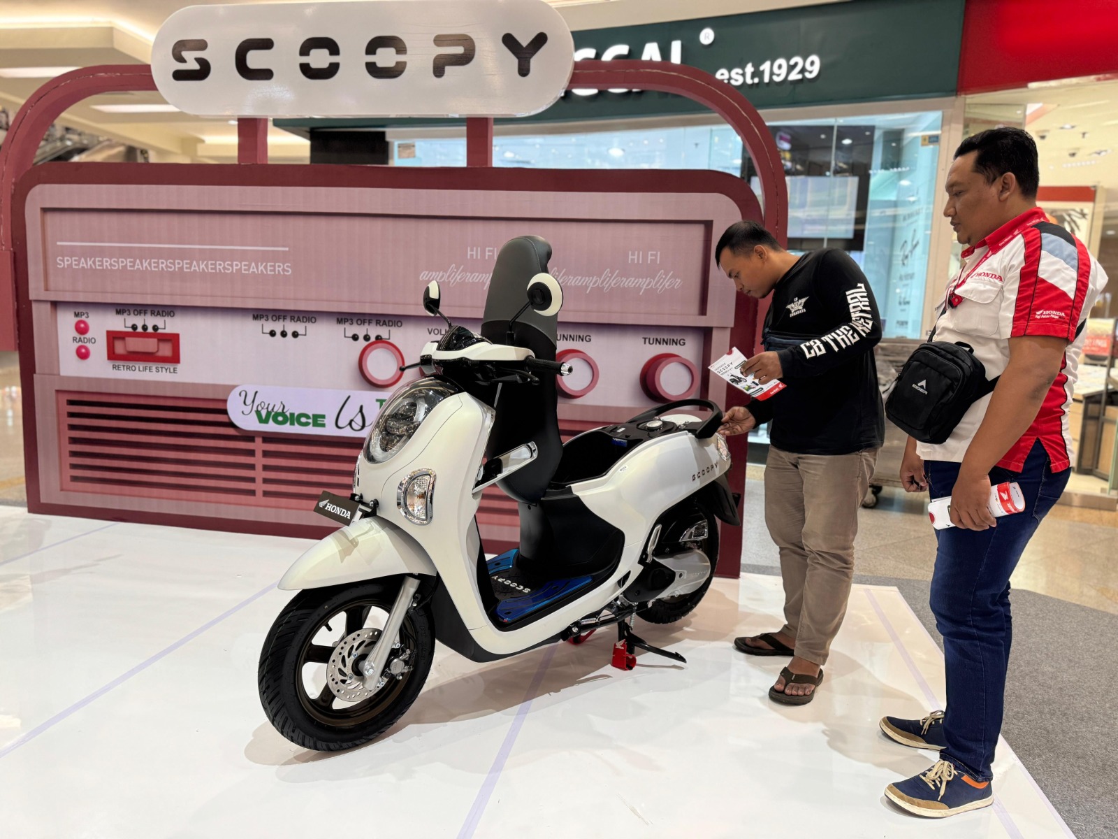 Press Release MPM Honda Jatim Gelar Regional Public Launching New Honda Scoopy: Nikmati Penawaran Spesial dan Sensasi Baru Berkendara.